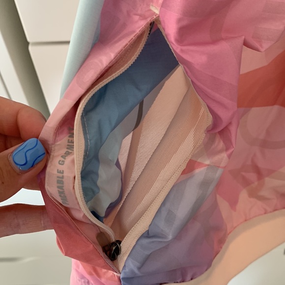 nike windbreaker - Picture 14 of 14